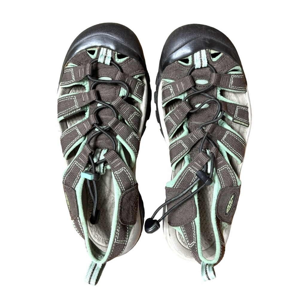 Keen Newport H2 Brown Outdoor Water Shoes